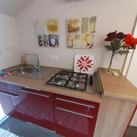 Apartman Orange Cube - Self Check In - Free Parking *