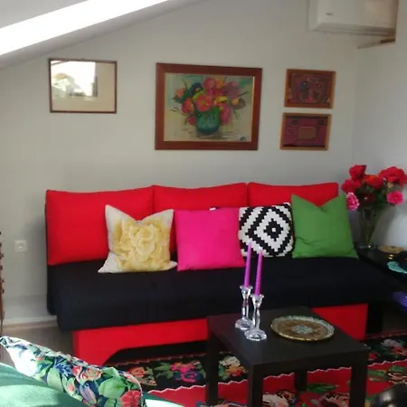 Orange Cube Apartment