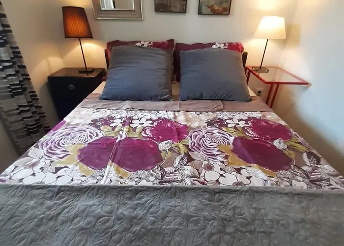 Orange Cube - Self Check In - Free Parking * غييكا