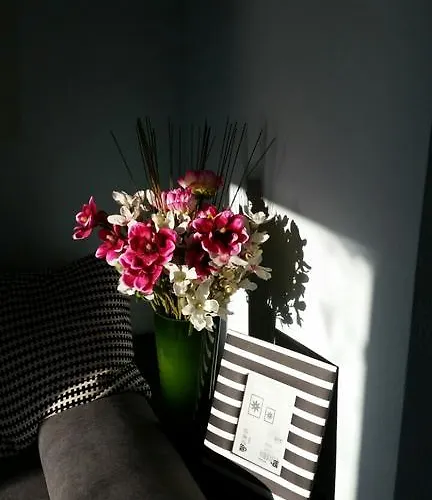 Orange Cube - Self Check In - Free Parking דירה *