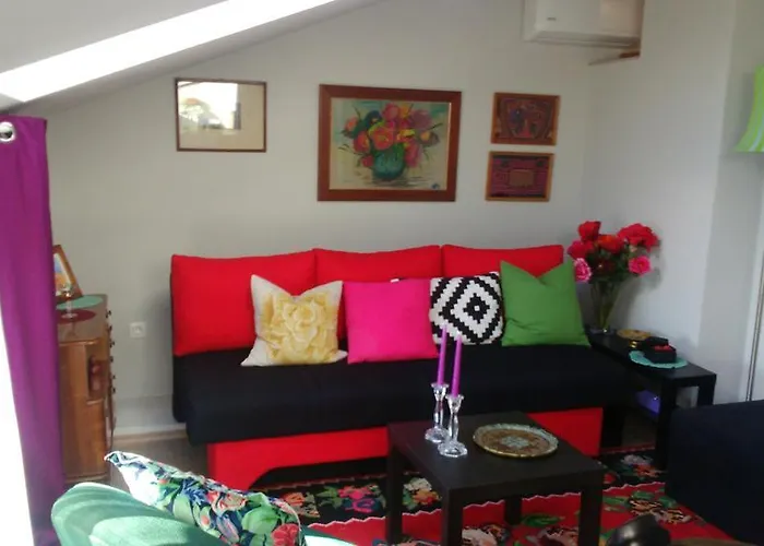 Orange Cube - Self Check In - Free Parking Daire